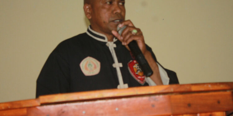 Sub Cram Ainaro Identifika  Arte Marsiais Iks Tl Iha Fatin Trenamento 20