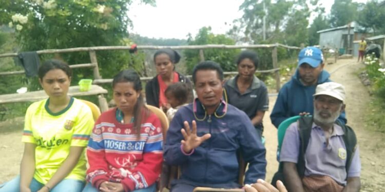  Komuniade Maulahulu no Aldeia Manumera  Tinan 20  lá asesu Eletrisidade no Estrada