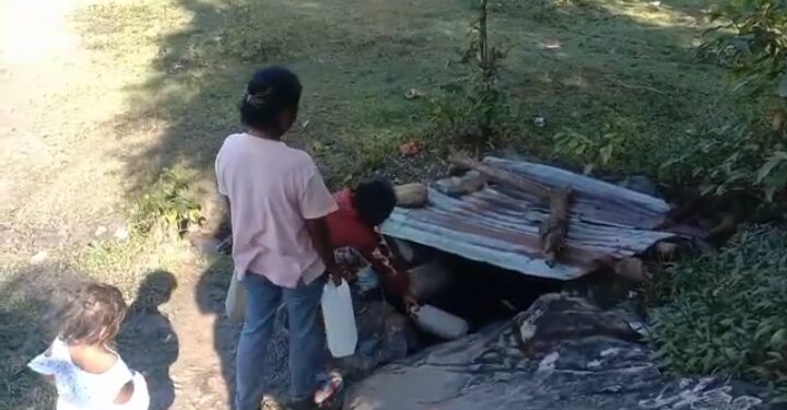 Aldeia Tolu iha Suku Manutasi konsumu de’it be possu no bee matan