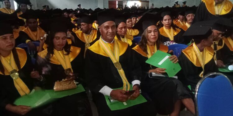 Finalista UNTL Baisaralatu  Na’in 661 Simu Graduasaun iha Ainaro