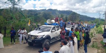 Estudante-Sarani Ainaro Simu Illas S.Dom Bosco Cruz Universitario Cristu Liurai Hodi Hametin Fiar