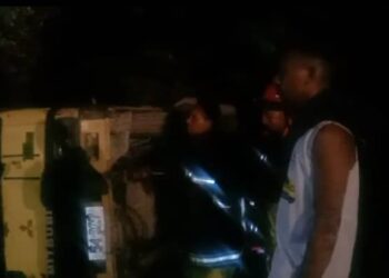 Kamioneta ida bakufila  Iha Jakarta dua Rejulta  ema nain 18 kanek