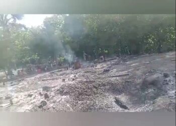 Akontese Ahi han Uma rua iha Aldeia Ainaro ki’ik