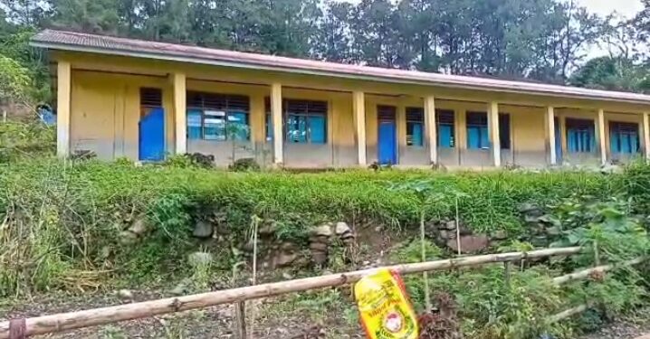 Eskola Boetua Prega metin odamatan husi Profesres Reklamadu