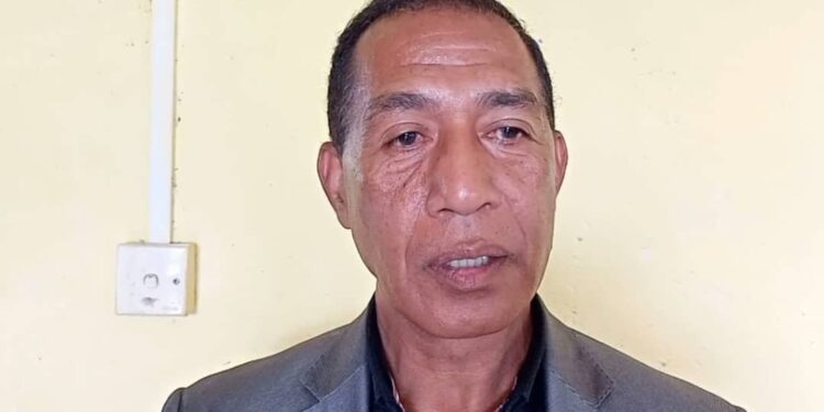 ADministrador Munisipiu Ainaro Leovegildo Amaral Pereira