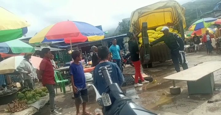 Membru PNTL helo agresaun Fijuku ba sidadaun iha merkadu Maubisse