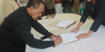 SEFOPE Asina Kontratu Ho Grupo Karpintária Iha Ainaro