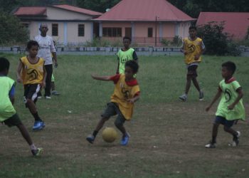 Jogador Juvinil 170 Hatudu Progresu Diak iha Nivel Akademiku