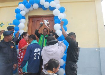 Plan International TL ho Autoridade Munisipio  Inagura Uma  Amigavel ba Adolosente no Foin Sa’e, iha eskola Katólika SAMARIA