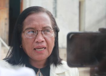 PRI Ainaro Husu Komunidade Hasa’e Bandeira no Limpeza Iha Uma Oin Hodi Komemora Loron Proklamasaun Unilateral ba Dala 48