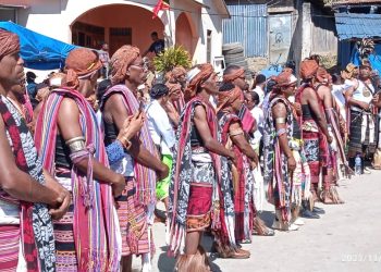 Governo Fo Pose Autoridade Komunitária  Suku 9 Aldeia 62 Iha Maubisse Munisípio Ainaro