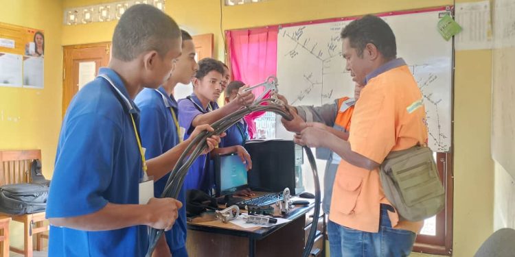 Tékniku Edtl.Ep Munisípiu Ainaro Kapasita Stv Bekora