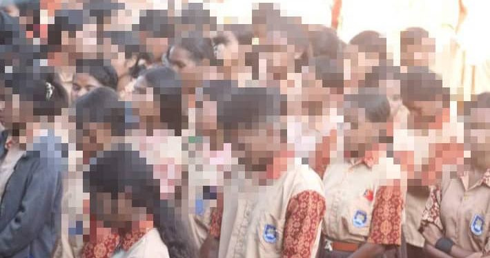 Estudante 66 Husi ESGFLAA La Passa iha Exame Nasional