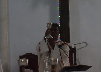 P. Alberti: Natál festa familía, Sarani Sira Tenki Hamutuk ho Familía