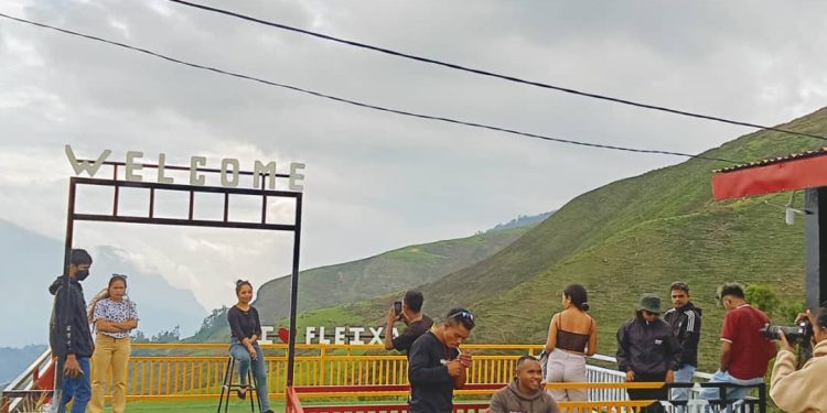 Joven Kreativu Hari’i Kafétaria Mini Turismo Iha Fleixa