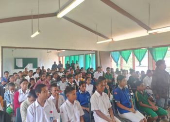 SMS Lansa Aimoruk Albendazole ba Estudante Hamutuk 19,565