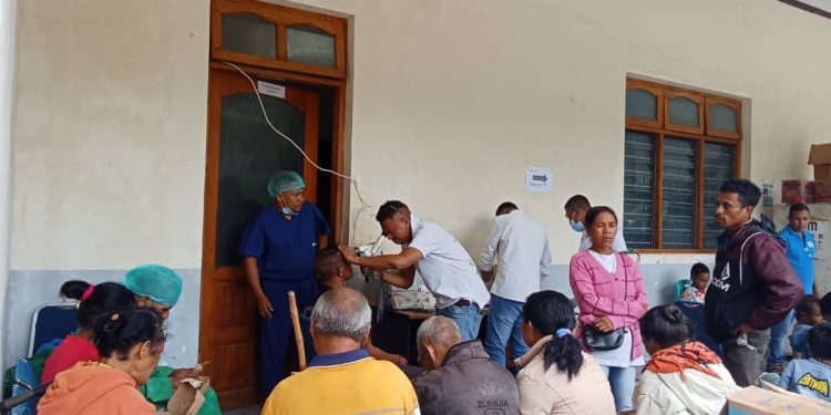 Dotor Spesialista Matan Identifika Pasiente sanolu resin Iha Ainaro sofre Katarak