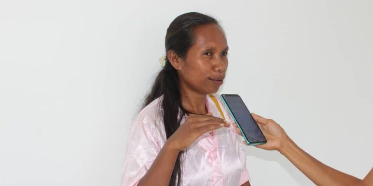 Gabriela Enkoraza Feto Maluk Labele Lakon Esperansa Hodi Kompete ho Mane Sira