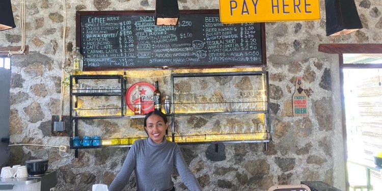 Lyza Harí Rasik Kafé Taria Ho Modelu Klasiku Eropa