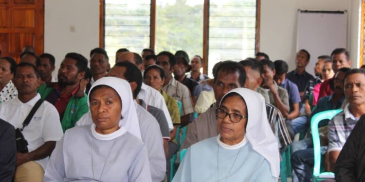 PAM Ainaro  Dialogu ho APAH Hodi Rona Direta Preokupasaun Komunidade nian