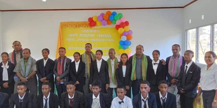 Estudante Eskola Tékniku Rua Iha Ainaro Tuir Ezame PAP