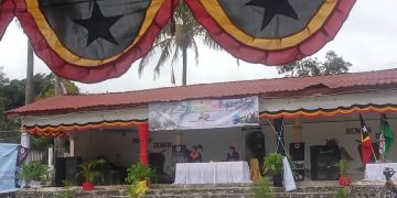 Komité Orientandor 25 Rekoilla Evidensia no Faktus Hodi prodúz Livru Istória Ba Povu TL