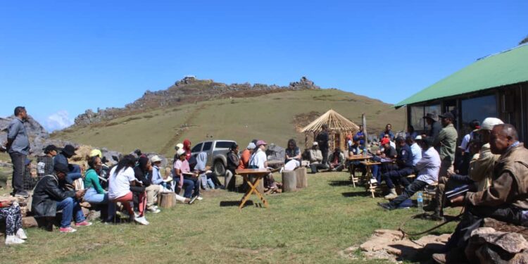Prezidente Interinu Autoridade Munisipiu, Husu Komunidade Maubisse Atu Apoiu Masimu Iha Festival Kultural Rabilau.