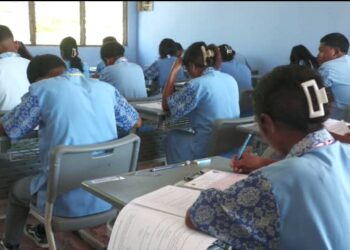 Estudante Eskola EBC Fernado Lasama Ainaro 100% Partisipa Ezame Nasionál