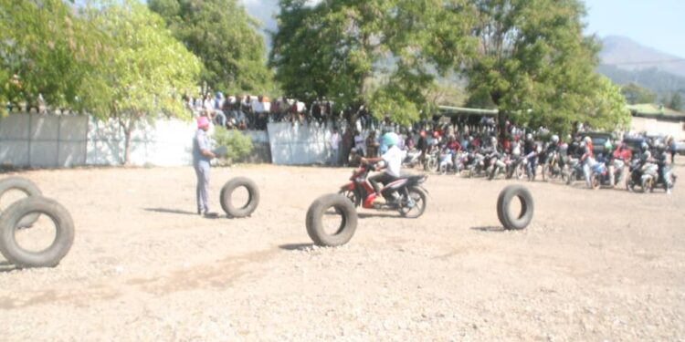 Motorista Rihun ida Resin Sei Kuntribui ba kofre Estadu Osan Rihun Rua Nulu resin