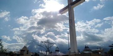 Foto Joel Neves. Kruz boot iha Simiteriu Públiku Ainaro