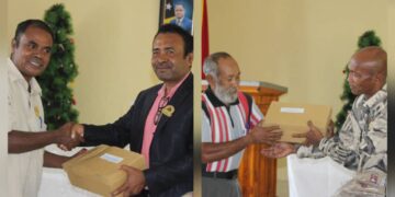 Xefi Suku  21 Simu Ekipamentu Servisu, Valente kestiona Farda La iha Simblu Hodi Reprezenta Povu Iha Komunidade