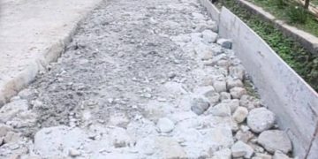 Komunidade Suku Mau-Nunu Lamenta Ho Konstrusaun Estrada Husi PNDS Laiha Kualidade