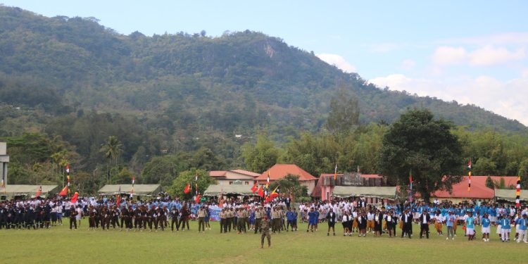 ‎Komemora Loron FALINTIL ba Dala 50 Partisipa Masimu Estudante no Funsionáriu Públiku
