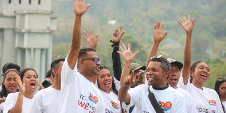 Timor-Leste Ofisialmente Sai Membru ba dala 11 husi Asosiasaun Nasaun Sudeste Aziátiku (ASEAN), Ainaro Simu ho Haksolok