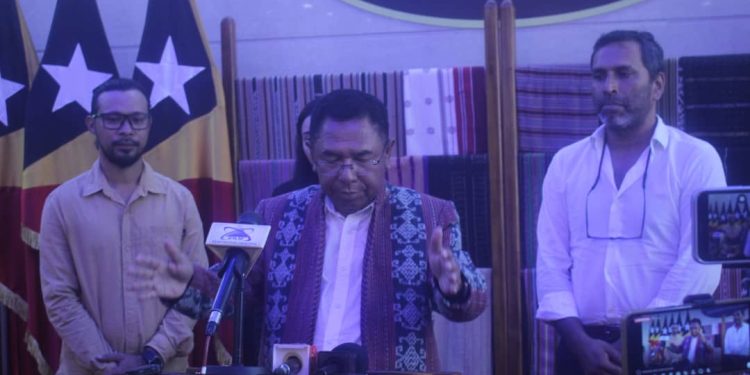 Hari’i estatua Lafaek Iha Metiaut, MOP Promete  Sobu nia Uma Sei la iha indiminizasaun