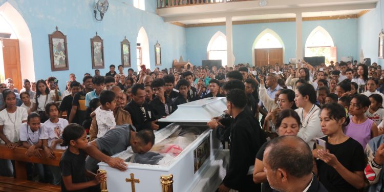  Faktus CCTV : Kijang Inova kontra Diresaun hamate  “Ramon” iha estrada Ainaro