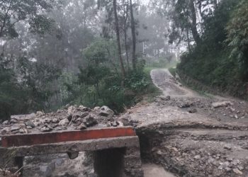 Estrada Ligasaun Dare Mauchiga-Lesuhati Ameasa